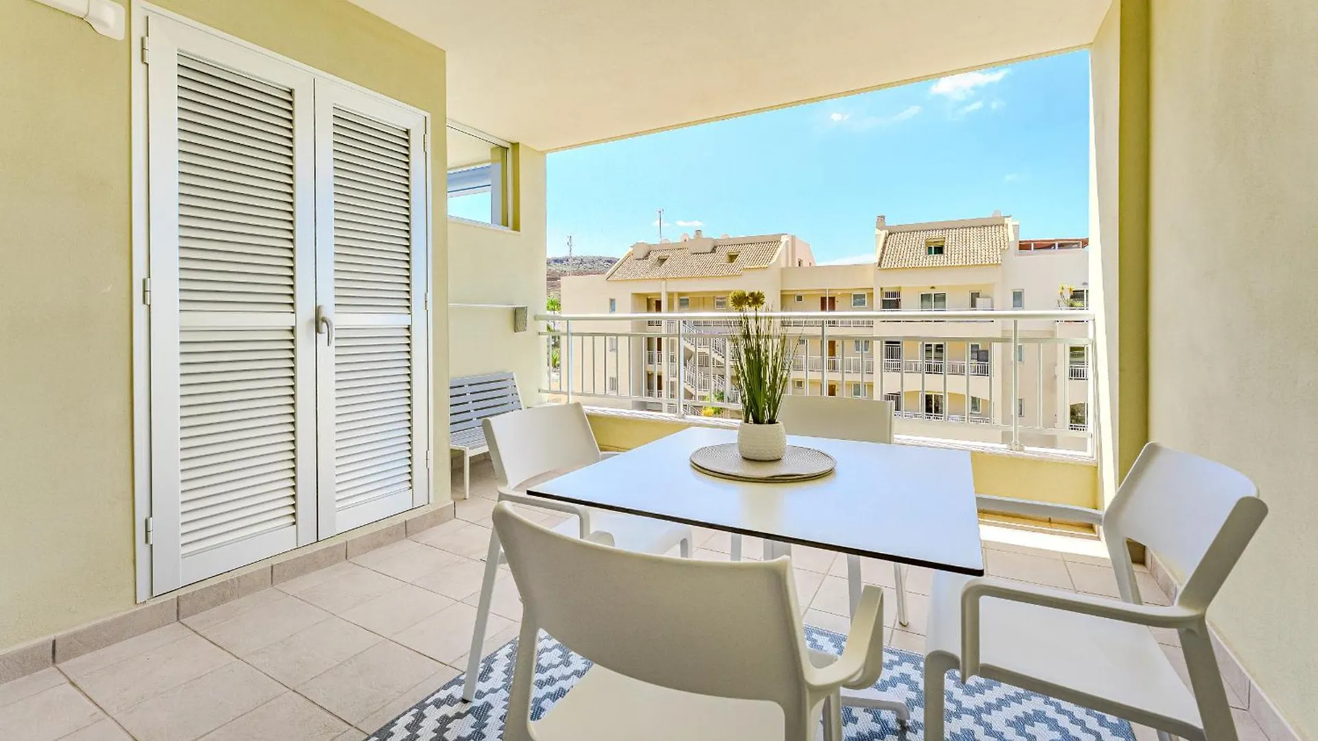 New Sea View Apartment With Terrace In Palm Mar - Arona